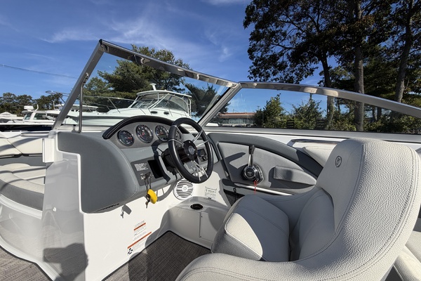 22ft Cobalt Yacht For Sale