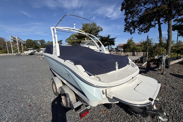 22ft Cobalt Yacht For Sale