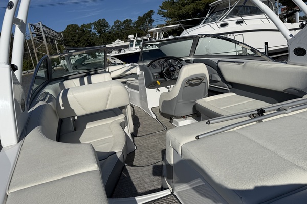 22ft Cobalt Yacht For Sale