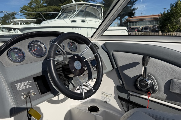 22ft Cobalt Yacht For Sale
