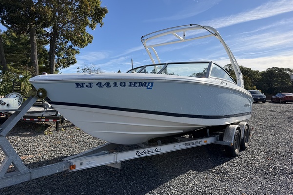 22ft Cobalt Yacht For Sale