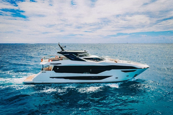 100-ft-Sunseeker-2024--PURA VIDA Fort Lauderdale Florida United States  yacht for sale