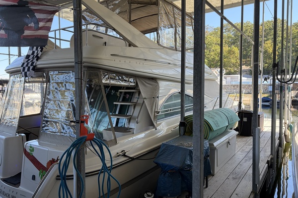 1998 Maxum 4600 SCB