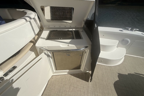 58ft Sea Ray Yacht For Sale