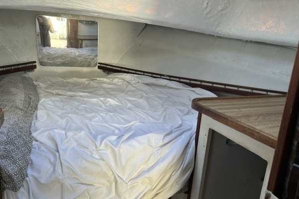 Wondrous 34ft Mainship Yacht For Sale