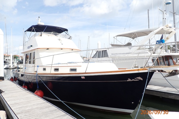 2005 Sabre Flybridge