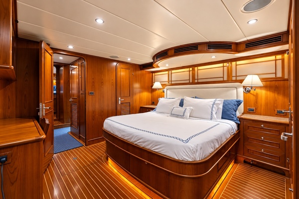 NAMY 65ft Outer Reef Yachts Yacht For Sale