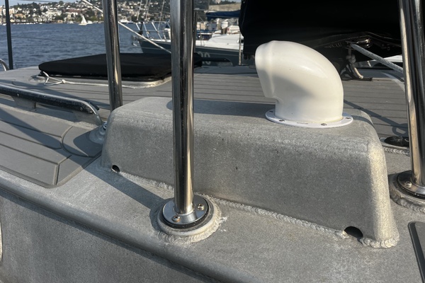 PATINA 35ft Brewer Yacht For Sale