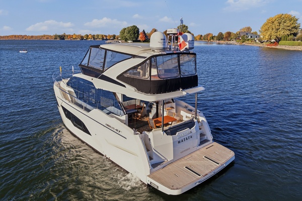 47ft Absolute Yacht For Sale