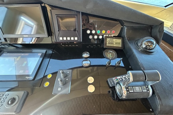 F 68 68ft Custom Yacht For Sale