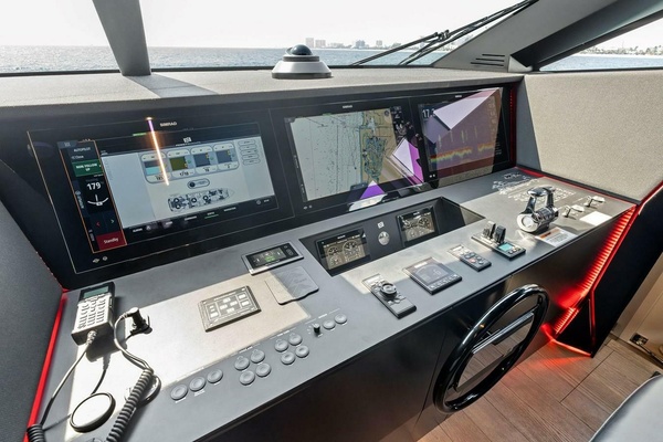 THE BRASS RING 85ft Ferretti Yachts Yacht For Sale
