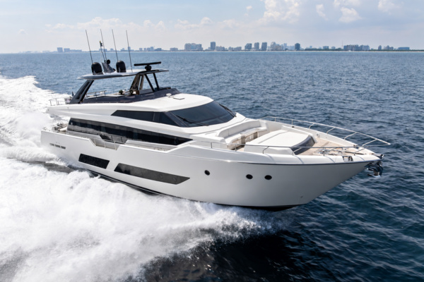 2022 Ferretti Yachts 850 Motoryacht