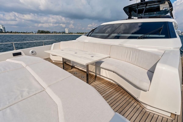 THE BRASS RING 85ft Ferretti Yachts Yacht For Sale