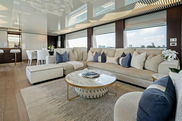 THE BRASS RING 85ft Ferretti Yachts Yacht For Sale