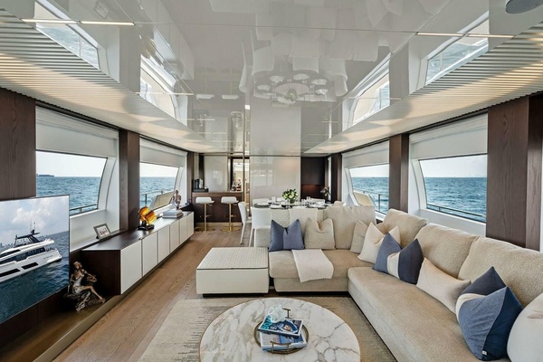 THE BRASS RING 85ft Ferretti Yachts Yacht For Sale