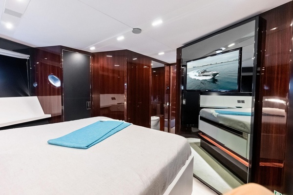 88ft Riva Yacht For Sale