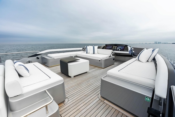 88ft Riva Yacht For Sale