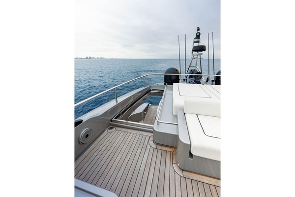 88ft Riva Yacht For Sale