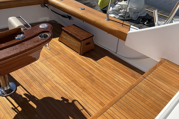 Under Taker 58ft Weaver Yacht For Sale