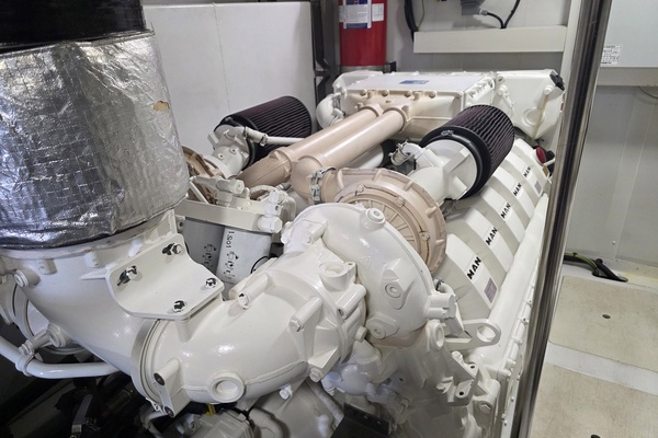 Ciao Bella 72ft Azimut Yacht For Sale