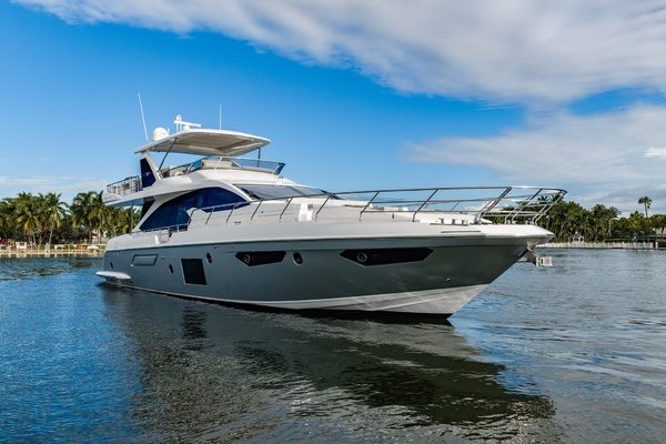 Ciao Bella 72ft Azimut Yacht For Sale