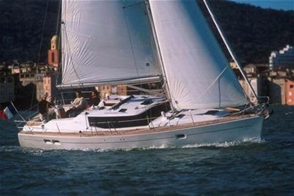 41-ft-Wauquiez-2002-40 Pilot Saloon-Aqua Vite Annapolis Maryland United States  yacht for sale