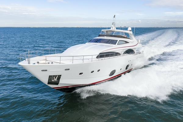 97FT (29.69M) FERRETTI YACHTS
