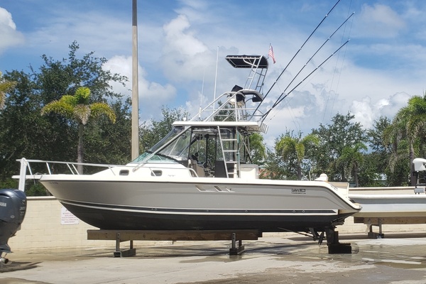 Island Girl 30ft Luhrs Yacht For Sale