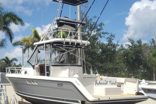 Island Girl 30ft Luhrs Yacht For Sale