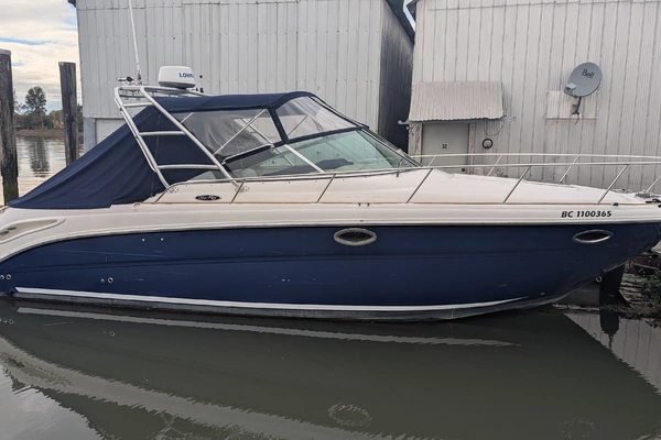 31-ft-Sea Ray-2004-290 Amberjack-ADMIRAL'S SMILE Vancouver  Canada  yacht for sale