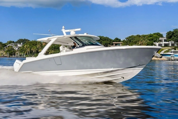 38-ft-Tiara Yachts-2024-38 LS- Stuart Florida United States  yacht for sale