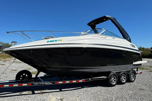 28-ft-Regal-2017-28 Express-Sunshine & Whiskey Princeton Kentucky United States  yacht for sale