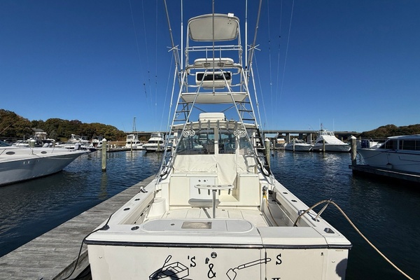 Boat s and Hoe s II 39ft Rampage Yacht For Sale