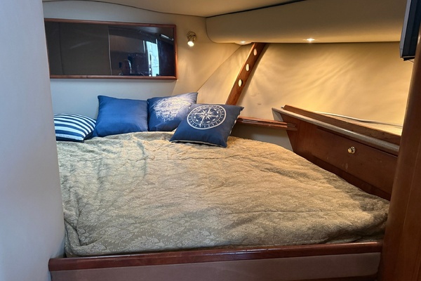 Boat s and Hoe s II 39ft Rampage Yacht For Sale