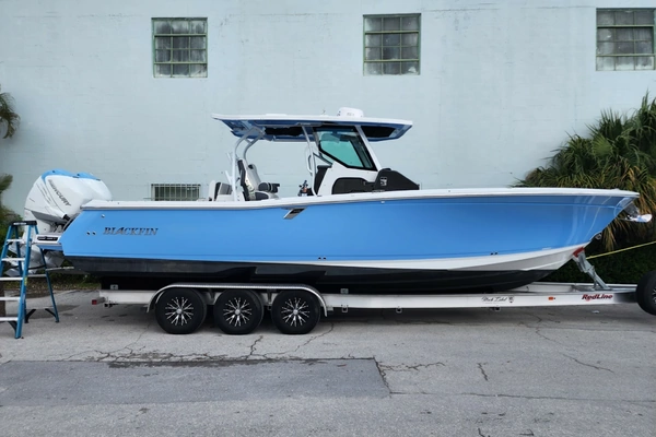 33-ft-Blackfin-2023-332 CC-Power Control  Palm Beach Gardens  Florida United States  yacht for sale
