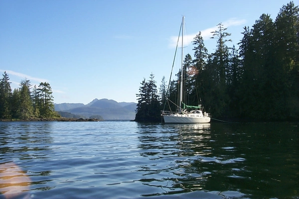 44-ft-Outbound-2001--Sequoia Hood River Oregon United States  yacht for sale