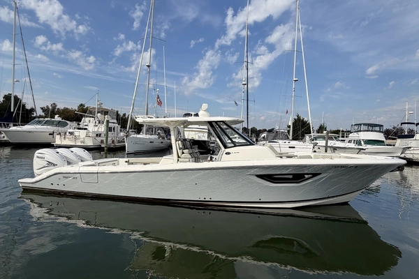 37-ft-Pursuit-2022-- Old Saybrook Connecticut United States  yacht for sale
