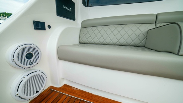 Free Spool 72ft Viking Yacht For Sale