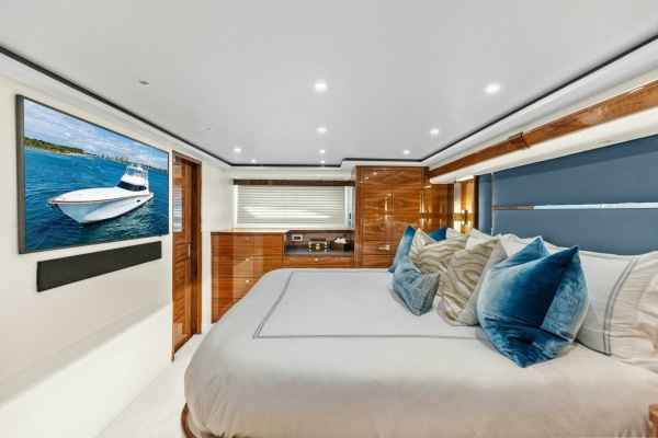 Team Harvey  82ft Viking Yacht For Sale