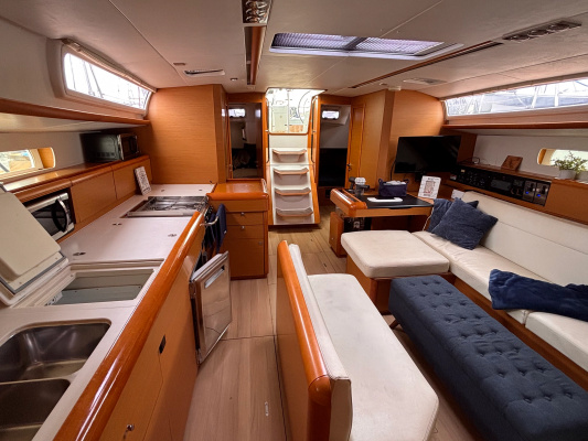 Valentina 51ft Jeanneau Yacht For Sale