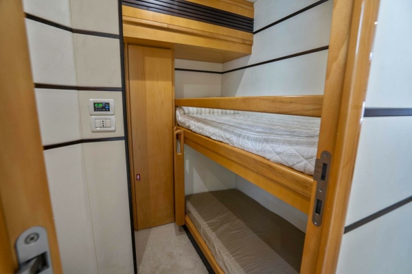 Denise 76ft Pershing Yacht For Sale