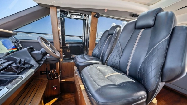 2019 Princess 65