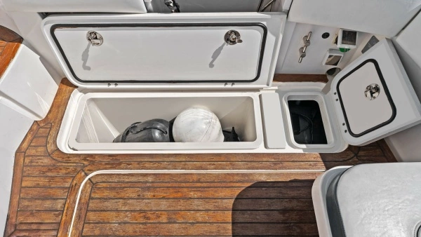 2005 Sunseeker 39