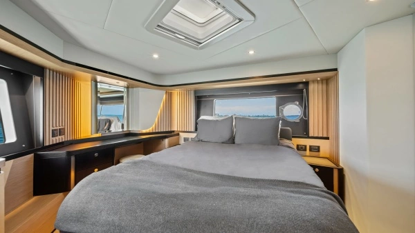 Absolute Navetta 58 Yacht For Sale