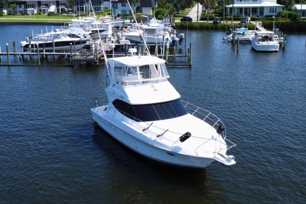 Silverton 38 Convertible