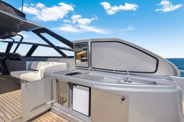 2017 Riva 88