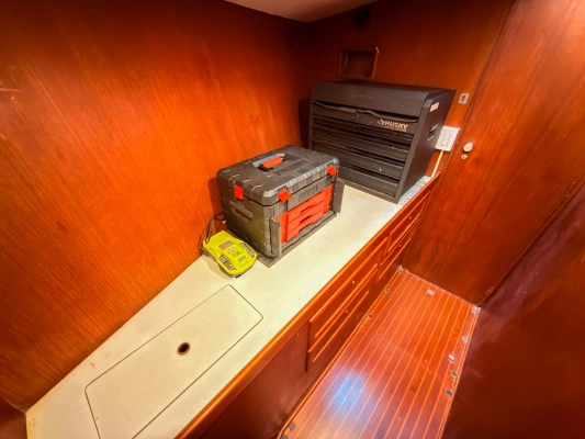 Southern Wind Bruce Farr Fast 72 Yacht For Sale