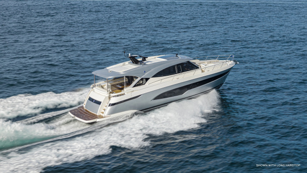 6200 SPORT YACHT 62ft Riviera Yacht For Sale