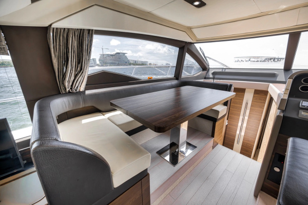 50ft Azimut Yacht For Sale