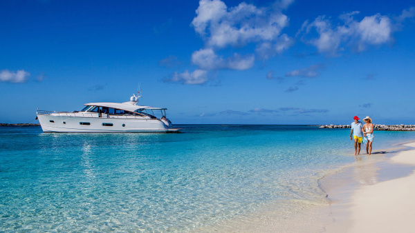 66 SEDAN 66ft Belize Yacht For Sale